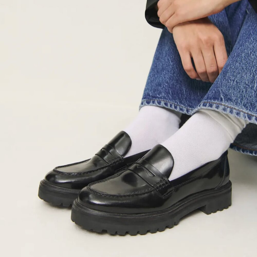 Reformation Agathea Chunky Loafer Black - Size 8